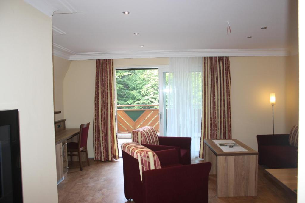 Wald-Hotel Heppe Dammbach Room photo